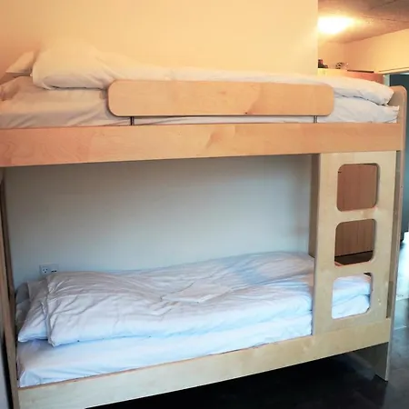 Vaerelser Pa Samso Efterskole Albergue Langemark