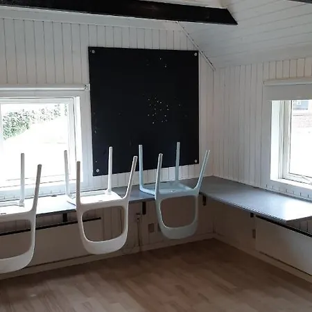 På Samsø Efterskole Vandrerhjem