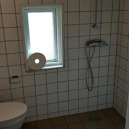 Albergue Vaerelser Pa Samso Efterskole *