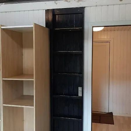 Vandrerhjem På Samsø Efterskole Langemark