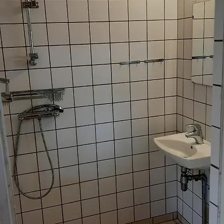Vaerelser Pa Samso Efterskole * Langemark