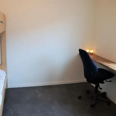 På Samsø Efterskole Vandrerhjem